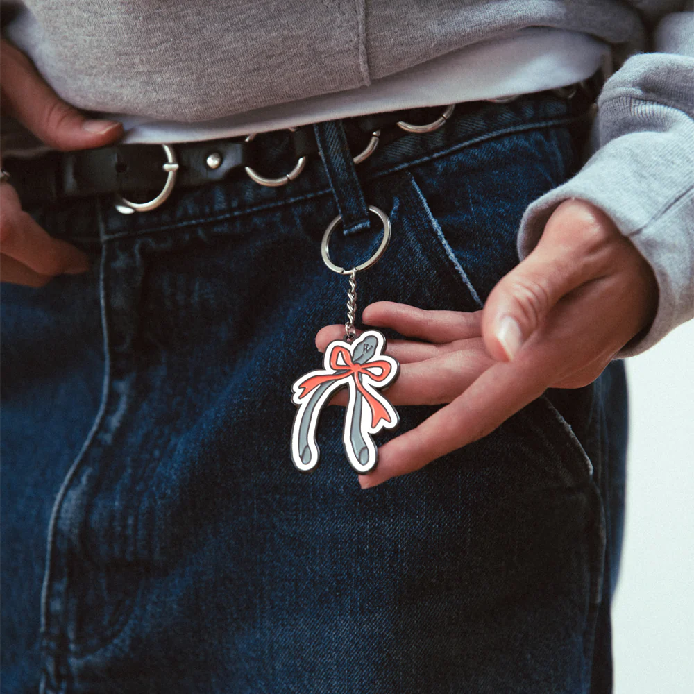 Conan Gray Wishbone Keychain Schlüsselanhänger 417008